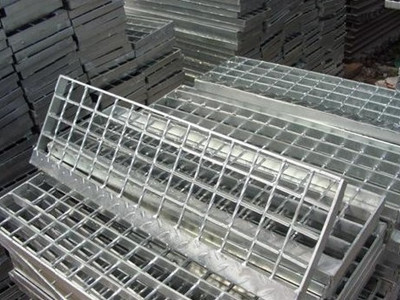 1576048464117360.jpg 239127609223507072.jpg